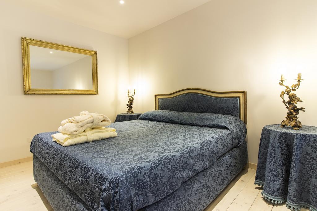 Palazzo D'Auria Aparthotel Napoli Eksteriør bilde